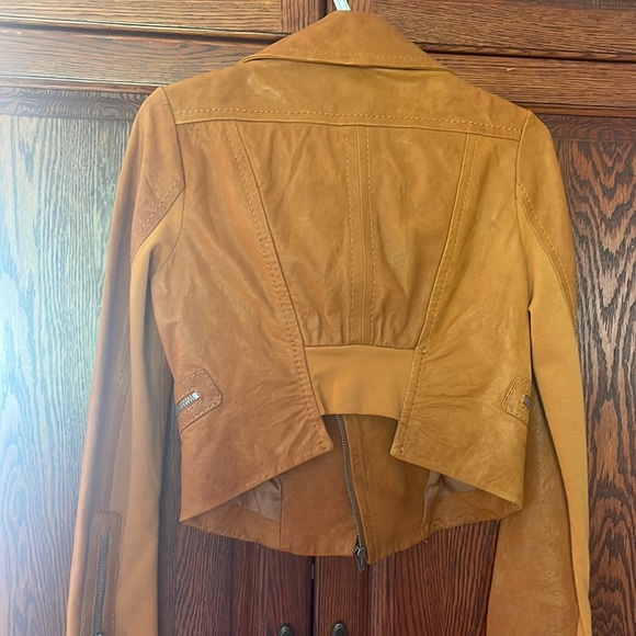 Xxs BCBG Maxazria never worn - Picture 4 of 7